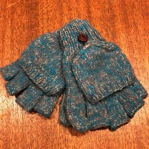 Fingerless mittens